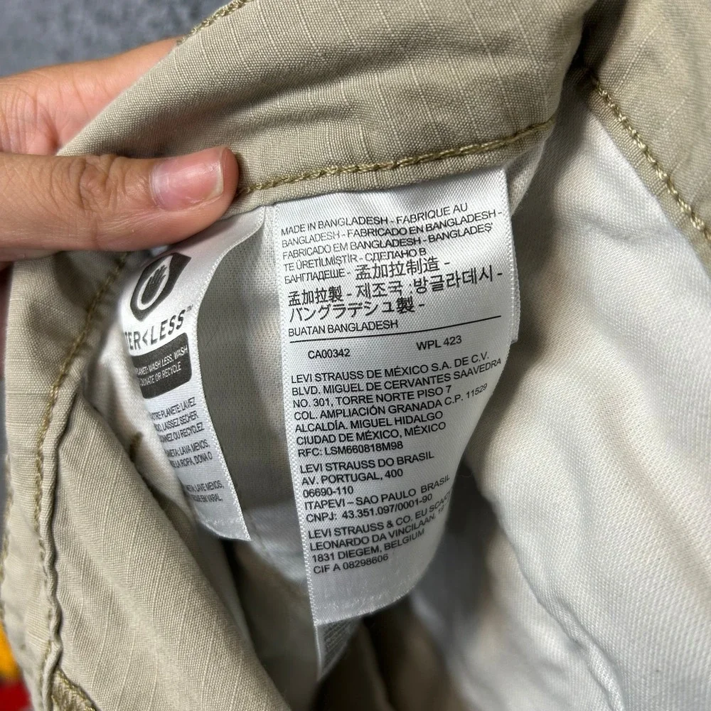 Levi’s Cargo Shorts Men's Beige Ripstop 10